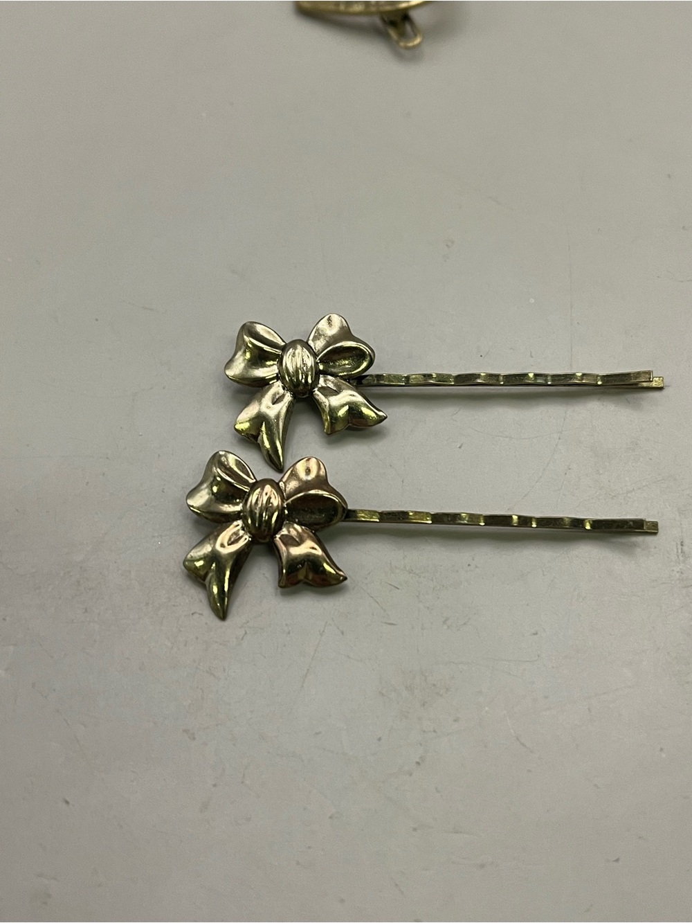 Vintage 80s 90s Gold Hair Accessories Lot 9pc Side Comb Barrettes Bobby Pins - Picture 7 of 7